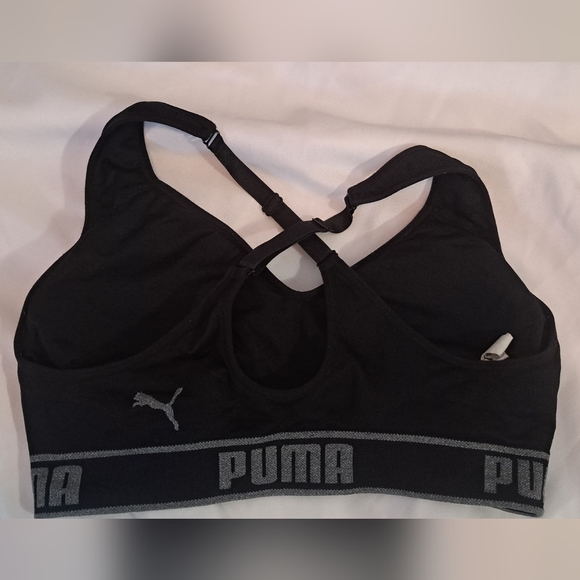 Two Puma Sports bras size large - Picture 2 of 4